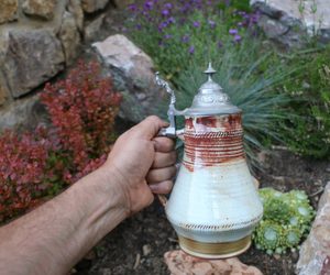 BEER TANKARD WITH A TIN LID - HISTORICAL CERAMICS{% if kategorie.adresa_nazvy[0] != zbozi.kategorie.nazev %} - CERAMICS, GLASS{% endif %}