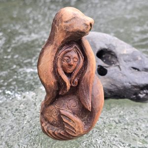 Selkie, statue sculptée