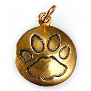 CAT TRACK, pendant, bronze