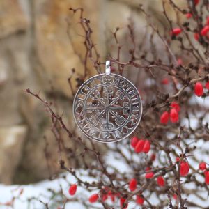 VEGVISIR, runes, pendant, silver