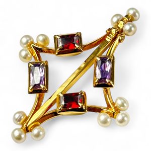 Medieval brooch, 14th century, England
