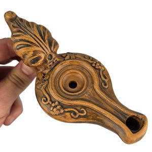 Roman oil lamp, vine