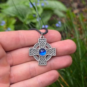 Pendant Celtic cross, blue