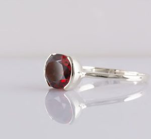 VESUVIO, ring, garnet silver 925/1000