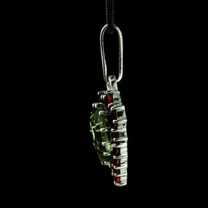 VENUS, MOLDAVITE, GARNET, SILVER PENDANT - PENDANTS{% if kategorie.adresa_nazvy[0] != zbozi.kategorie.nazev %} - SILVER JEWELLERY{% endif %}