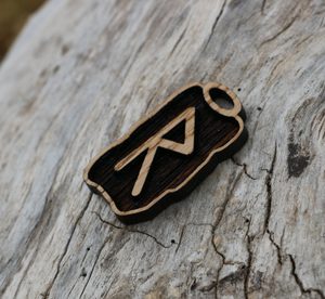 RAIDHO, RUNE - FUTHARK, WOOD - RUNE PENDANTS{% if kategorie.adresa_nazvy[0] != zbozi.kategorie.nazev %} - JEWELLERY - BRONZE, ZINC{% endif %}