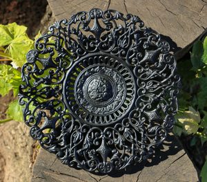 PLATE - ROSE, CAST IRON, DECORATION - FORGED IRON HOME ACCESSORIES{% if kategorie.adresa_nazvy[0] != zbozi.kategorie.nazev %} - SMITHY WORKS, COINS{% endif %}