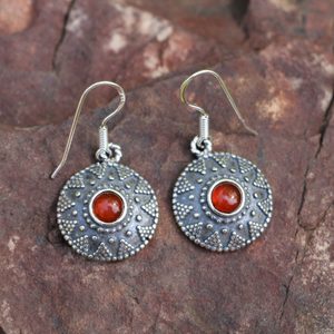 ISOLDA - HESSONITE, BOUCLES D'OREILLES, ARGENT - BOUCLES D'OREILLES - BIJOUX HISTORIQUE{% if kategorie.adresa_nazvy[0] != zbozi.kategorie.nazev %} - BIJOUX EN ARGENT{% endif %}