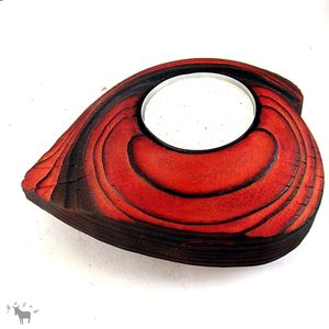 WOODEN CANDLESTICK, RED HEART - WOODEN STATUES, PLAQUES, BOXES{% if kategorie.adresa_nazvy[0] != zbozi.kategorie.nazev %} - WOOD{% endif %}