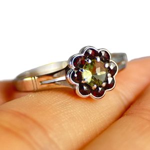 MOLDAU, ring with garnets and moldavite, silver 925/1000