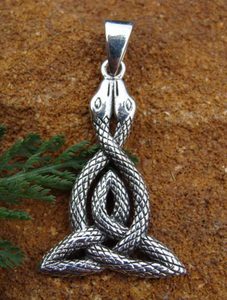 CELTIC SNAKE PENDANT, SILVER, AG 925 - ANHÄNGER - SCHMUCK, SILBER{% if kategorie.adresa_nazvy[0] != zbozi.kategorie.nazev %} - SILBER SCHMUCKSTÜCKE{% endif %}