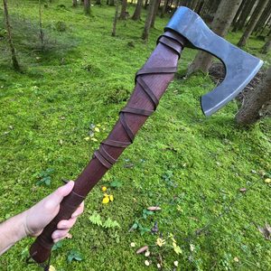 RAGNAR LOTHBROK, viking axe