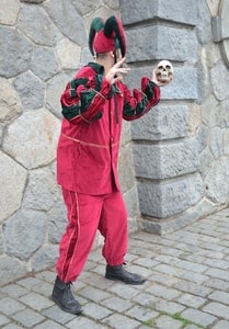 BOUFFON MÉDIÉVAL - LOCATION DE COSTUMES