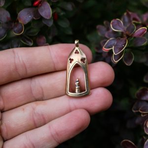 Lanterne Médiévale - Lumière pour l'Âme, pendentif en bronze