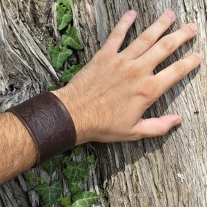 Bracelet - Viking motifs, brown