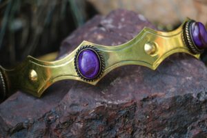 TROYA - MEDIEVAL CROWN PURPLE - DIADEME UND KRONEN{% if kategorie.adresa_nazvy[0] != zbozi.kategorie.nazev %} - SCHUHE, KLEIDUNG{% endif %}