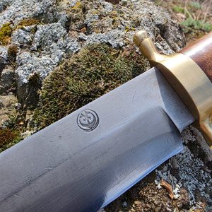 Couteau forgé Bowie Forbes avec fourreau