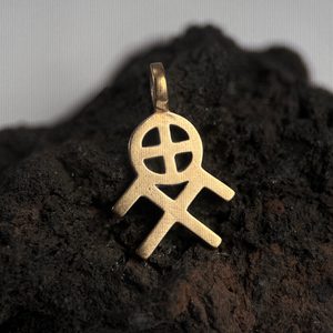 SUN AND HEAVENLY HORSES SYMBOL, bronze pendant