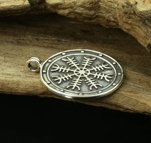 Aegishjalmur, Helm of Awe, Magical Rune medallion, silver