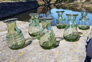 WHITE WOLF, SET OF 6 SHOT GLASSES, SMALL VASES - HISTORICAL GLASS{% if kategorie.adresa_nazvy[0] != zbozi.kategorie.nazev %} - CERAMICS, GLASS{% endif %}