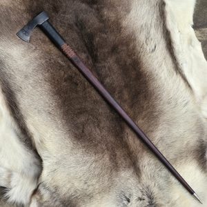 VALASKA - Cicmany, hache forgée traditionnelle