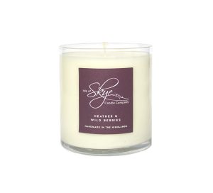 HEATHER AND WILD BERRIES SCOTTISH CANDLE 45 HOURS - SCENTED CANDLES{% if kategorie.adresa_nazvy[0] != zbozi.kategorie.nazev %} - HOME DECOR{% endif %}