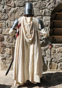 TEMPLAR, COSTUME - COSTUME RENTAL - COSTUME RENTALS{% if kategorie.adresa_nazvy[0] != zbozi.kategorie.nazev %} - FILM AND PROPS{% endif %}