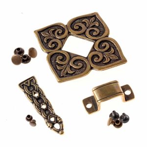 Viking fittings for leather satchel, Borre style