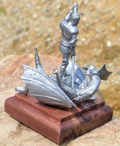 KNIGHT AND THE DRAGON, HISTORICAL TIN STATUE - PEWTER FIGURES{% if kategorie.adresa_nazvy[0] != zbozi.kategorie.nazev %} - PAGAN DECORATIONS{% endif %}