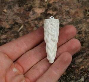 VIKING KNOT, CARVED BONE PENDANT - VIKING PENDANTS{% if kategorie.adresa_nazvy[0] != zbozi.kategorie.nazev %} - JEWELLERY - BRONZE, ZINC{% endif %}