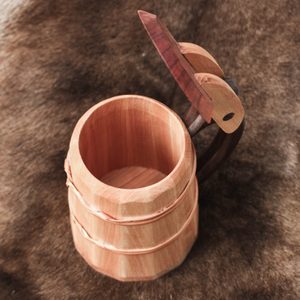 WOODEN TANKARD with lid