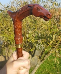 HORSE HEAD, WALKING STICK - CANNES DE MARCHE{% if kategorie.adresa_nazvy[0] != zbozi.kategorie.nazev %} - BOIS ET SCULPTURES{% endif %}