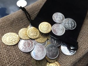 PIRATE TREASURE 40 PIECES AND A POUCH - MEDIEVAL AND RENAISSANCE COINS{% if kategorie.adresa_nazvy[0] != zbozi.kategorie.nazev %} - COINS{% endif %}