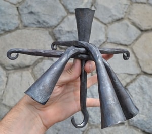 TRIPOD FOR CAULDRON, MOBILE - FORGED PRODUCTS{% if kategorie.adresa_nazvy[0] != zbozi.kategorie.nazev %} - SMITHY WORKS, COINS{% endif %}