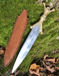 CELTIC DAGGER WITH A FACE, ANTHROPOMORPHIC - DAGUES DE COSTUME{% if kategorie.adresa_nazvy[0] != zbozi.kategorie.nazev %} - ARMURERIE: LES ARMES{% endif %}