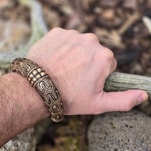 COLLIER VIKIN, HORNELUND, SUÈDE, BRONZE, ARGENTÉ - VIKING, SLAVES, BRACELETS CELTIQUES - BRONZE{% if kategorie.adresa_nazvy[0] != zbozi.kategorie.nazev %} - BIJOUTERIE{% endif %}