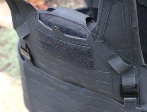 Dragoon vest black