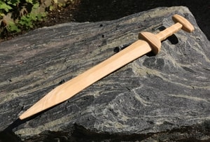 RUDIS, WOODEN GLADIATORIAL SWORD - ANCIENT SWORDS - CELTIC, ROMAN{% if kategorie.adresa_nazvy[0] != zbozi.kategorie.nazev %} - WEAPONS - SWORDS, AXES, KNIVES{% endif %}