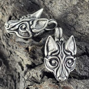 Fenrir Wolf, Viking art style, silver plated amulet