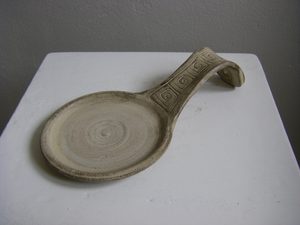 TRAY FOR WOODEN SPOONS - POTTERY - TRADITIONAL CZECH CERAMICS{% if kategorie.adresa_nazvy[0] != zbozi.kategorie.nazev %} - CERAMICS, GLASS{% endif %}