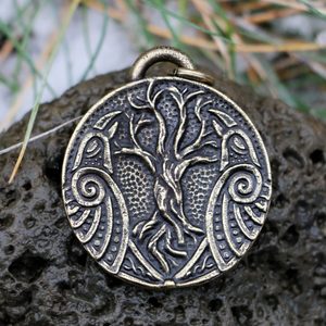 HUGINN UND MUNINN, WIKINGER-TALISMAN, ZINK ALTMESSING - ALLE ANHÄNGER, UNSERE PRODUKTION{% if kategorie.adresa_nazvy[0] != zbozi.kategorie.nazev %} - SCHMUCKSTÜCKE{% endif %}