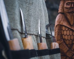 SET OF 4 KNIVES IN TOOL ROLL S09 - FORGED CARVING CHISELS{% if kategorie.adresa_nazvy[0] != zbozi.kategorie.nazev %} - BUSHCRAFT, LIVING HISTORY, CRAFTS{% endif %}