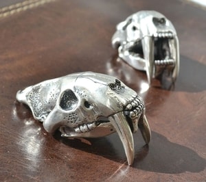 SABRETOOTH TIGER, machairodus - smilodon, large neck pendant, Ag 925, 26g