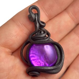 PENDENTIF EN VERRE VIOLET