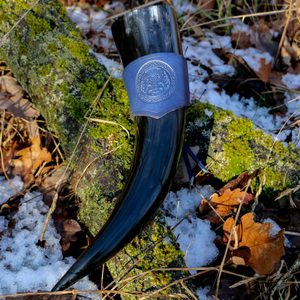 DRINKING HORN 0,3  + SCOTTISH THISTLE LEATHER HOLDER - DRINKING HORNS{% if kategorie.adresa_nazvy[0] != zbozi.kategorie.nazev %} - HORN PRODUCTS{% endif %}