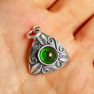 BOUDICCA, sterling silver pendant with greem glass
