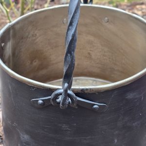 Iron Cauldron 5 L