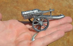 MEDIEVAL CANNON, TIN - MINIATURES EN ÉTAIN{% if kategorie.adresa_nazvy[0] != zbozi.kategorie.nazev %} - DÉCORATIONS D'INTÉRIEUR{% endif %}