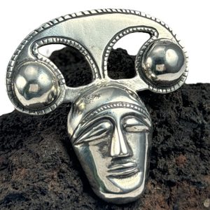 CELTIC HEAD PENDANT, La Tene art style, sterling silver