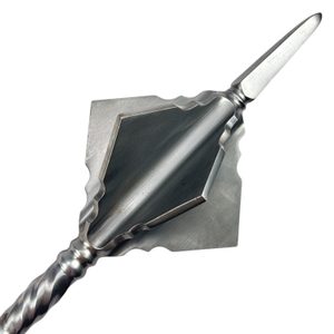 EXCLUSIVE FLANGED MACE